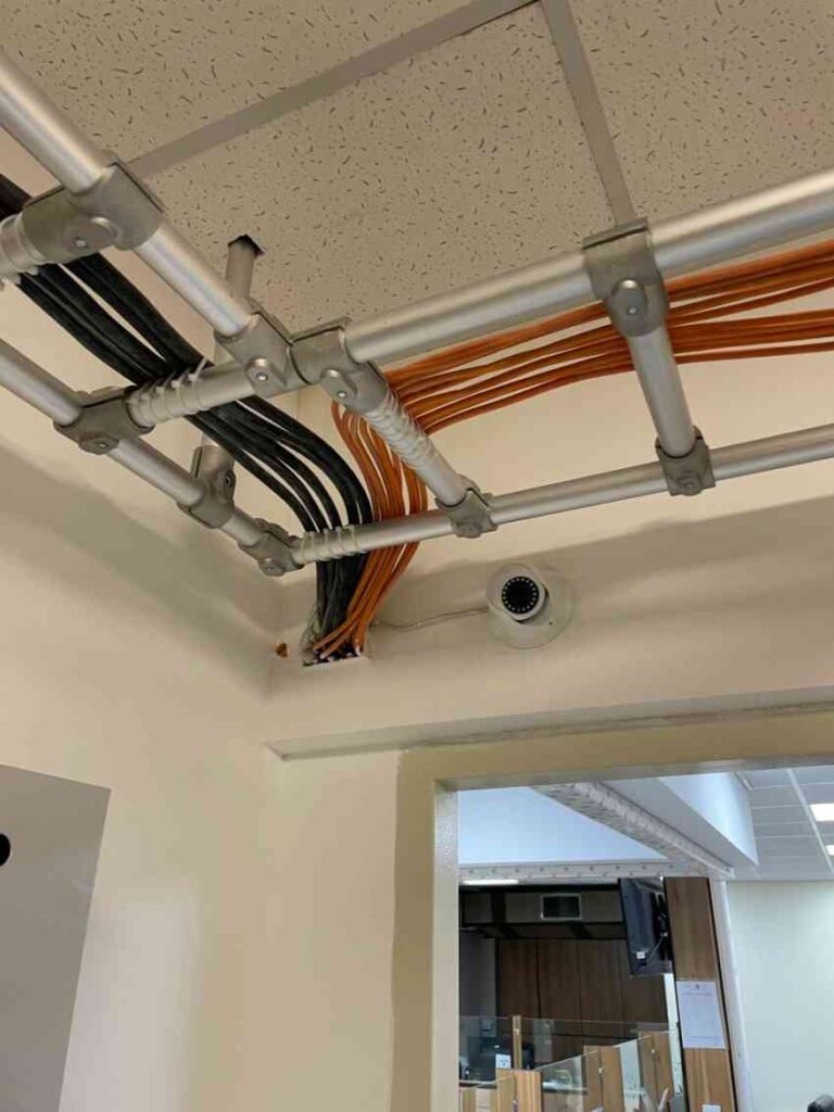 کابل‌ کشی شبکه