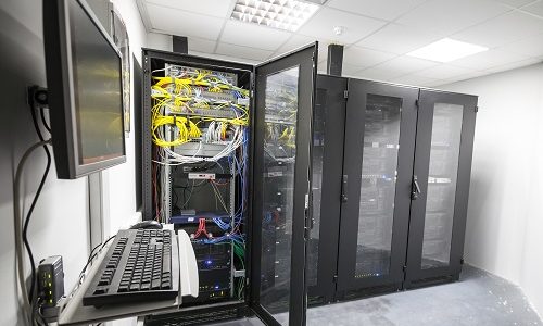 استاندارد سازی اتاق سرور